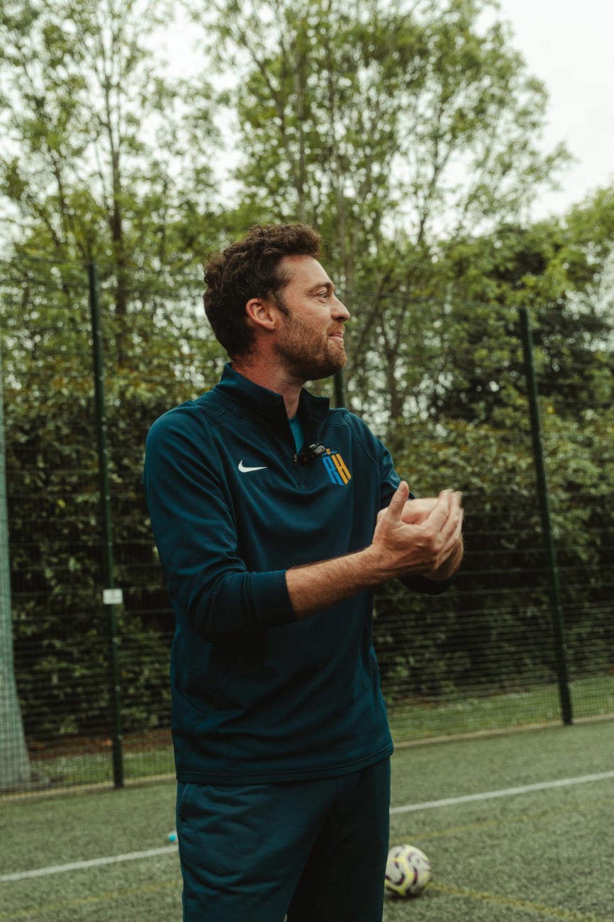 RH10 coach on the training pitch
